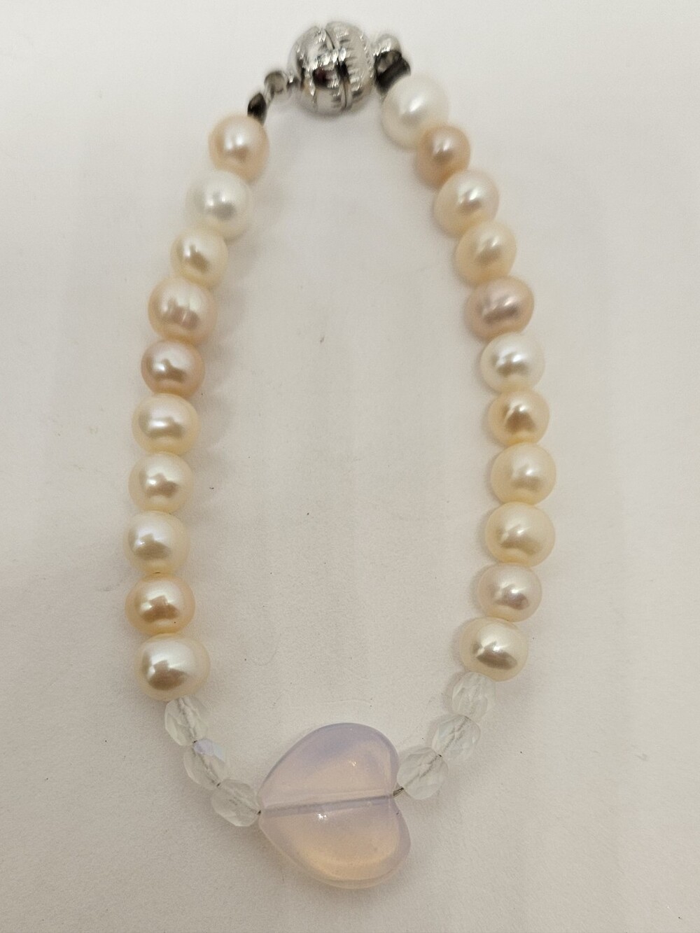 Pearl Opalescent Glass Heart Bracelet Beads Beaded